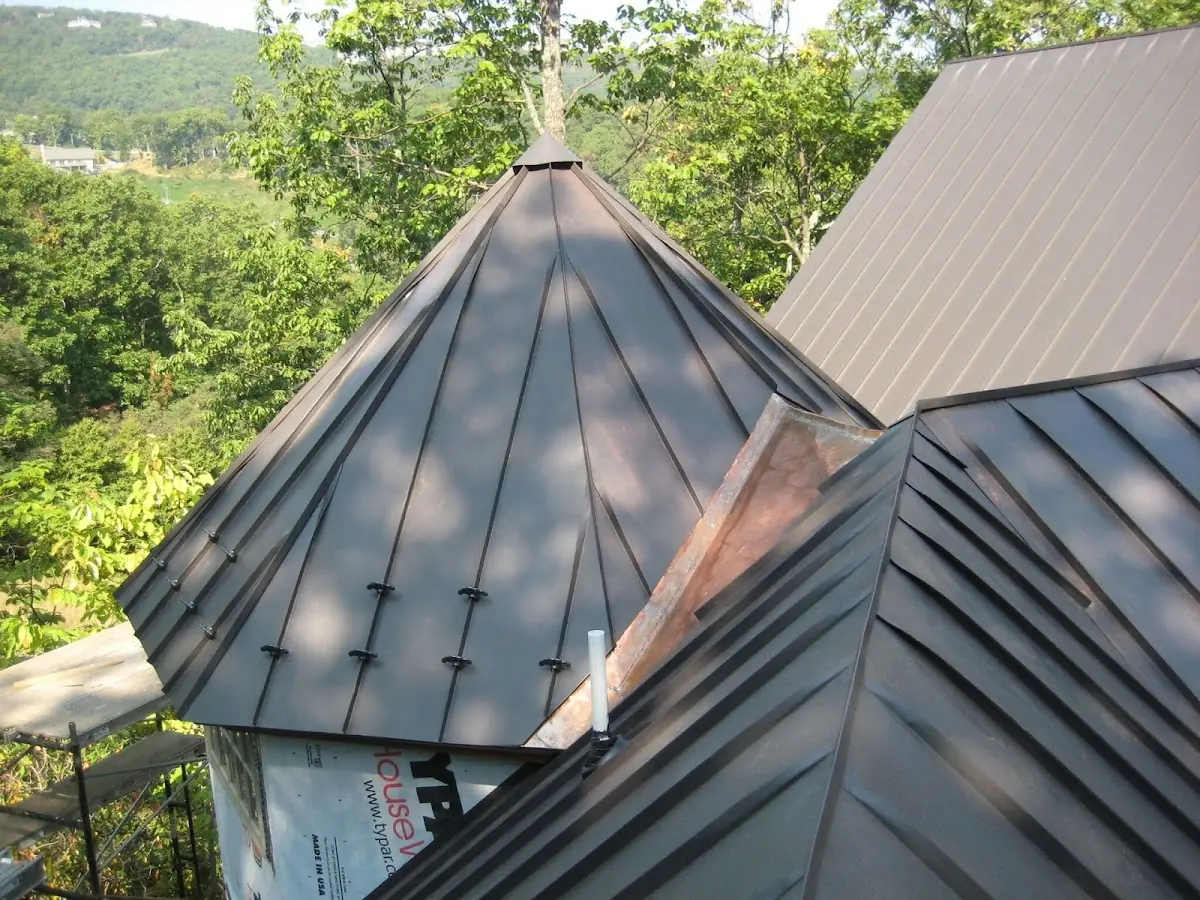 Professional Roof Tarp Installation by Craftsman Roofing in Margarita Village - Temeku Hills